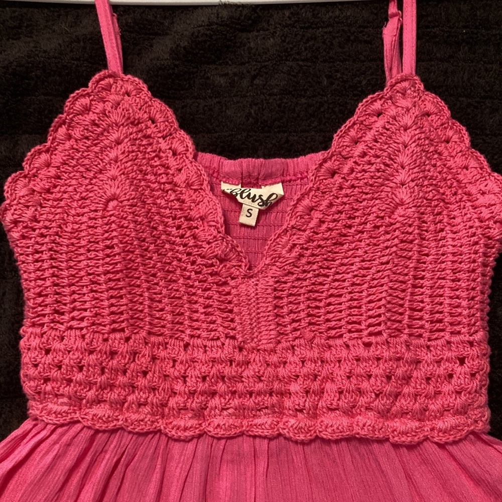 Crochet flowy top - Picture 2 of 3